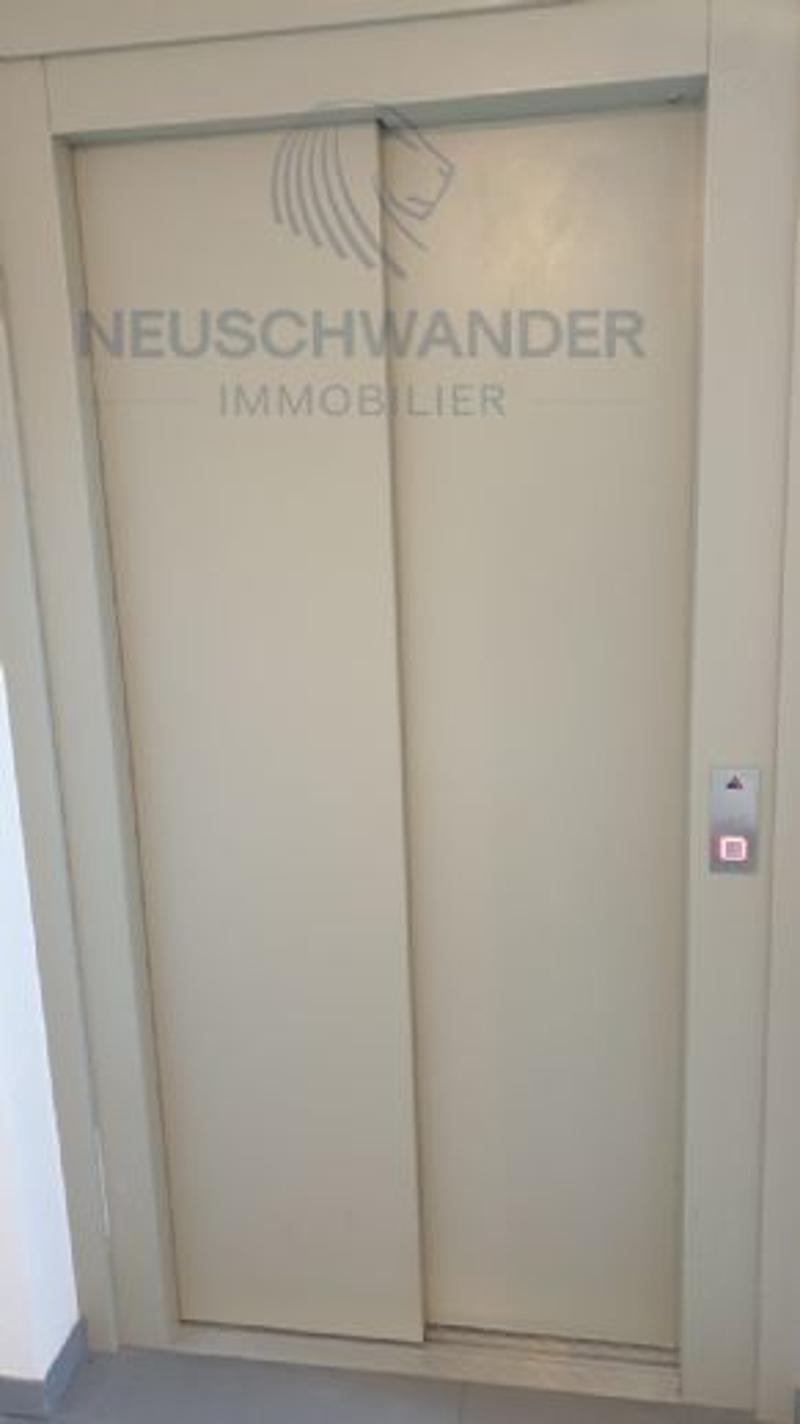 ascenseur / Aufzug / elevator