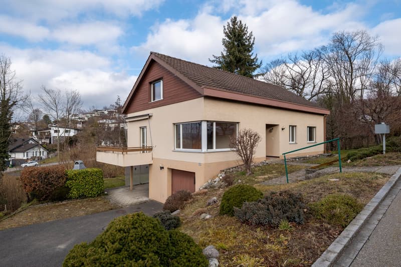 5.5 Zimmer EFH in Bachenbülach befristet zu vermieten. (1)